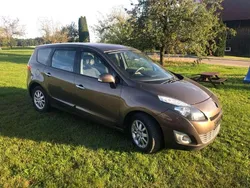 Gebraucht 2011 Renault Grand Scénic III Dynamique Van / Kleinbus | 3.600 € (Superpreis)