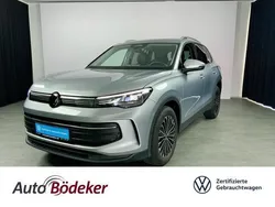 Oyster silver Gebraucht 2024 VW Tiguan Life SUV | 37.490 € (Fairer Preis)