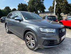 Grau Gebraucht 2017 Audi SQ7 S-Line SUV | 36.950 €