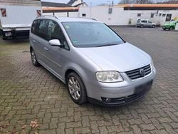Grau Gebraucht 2004 VW Touran Van / Kleinbus | 1.100 € (Superpreis)