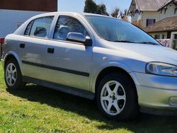 Gebraucht 2001 Opel Astra Selection Limousine | 1.750 € (Etwas zu teuer)
