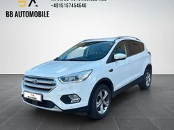 Weiß Gebraucht 2019 Ford Kuga Titanium SUV | 14.999 € (Guter Preis)