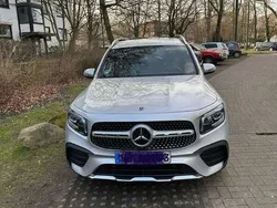 Gebraucht 2023 Mercedes GLB200 AMG line SUV | 40.990 € (Fairer Preis)