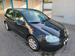 Schwarz Gebraucht 2005 VW Golf V Limousine | 2.499 € (Teuer)