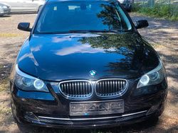 Schwarz Gebraucht 2010 BMW 528 Limousine | 4.500 €