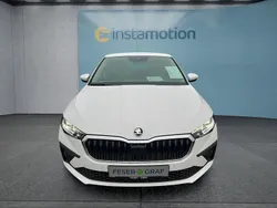 Weiß Neu 2025 Skoda Scala Kleinwagen | 22.949 € (Fairer Preis)