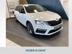 Moon weiss perleffekt Gebraucht 2020 Skoda Octavia RS Kombi | 26.440 € (Guter Preis)