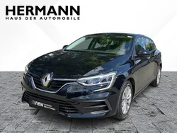 Schwarz Gebraucht 2021 Renault Mégane GrandTour Life Kombi | 15.908 € (Fairer Preis)