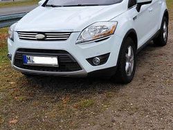 Weiß Gebraucht 2010 Ford Kuga Titanium SUV | 7.999 € (Fairer Preis)