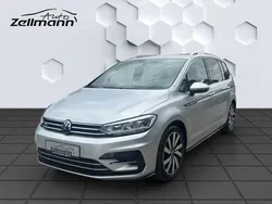Silber Gebraucht 2024 VW Touran Highline Van / Kleinbus | 36.933 € (Fairer Preis)