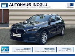 Schwarz black sapphire metallic (metallic) Gebraucht 2023 BMW X2 Advantage SUV | 22.740 € (Fairer Preis)