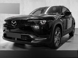 Jet black metallic (schwarz) Gebraucht 2024 Mazda MX30 Makoto SUV | 28.390 € (Fairer Preis)