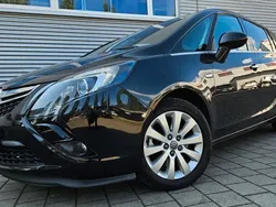Schwarz Gebraucht 2014 Opel Zafira Van / Kleinbus | 8.800 € (Fairer Preis)