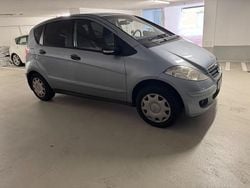 Blau Gebraucht 2006 Mercedes A170 Avantgarde Van / Kleinbus | 2.950 € (Guter Preis)