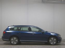 Blau Gebraucht 2022 VW Passat GTE Kombi | 16.480 € (Guter Preis)