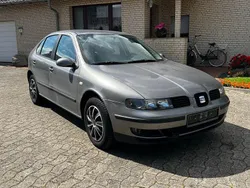 Grau Gebraucht 2004 Seat Leon Stella Limousine | 999 € (Superpreis)