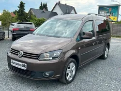 Braun Gebraucht 2011 VW Caddy Van / Kleinbus | 24.990 €