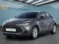 Grau Neu 2025 Toyota C-HR SUV | 28.949 € (Superpreis)