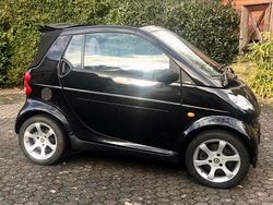 Schwarz Gebraucht 2006 Smart ForTwo Cabrio Cabrio | 3.300 € (Fairer Preis)