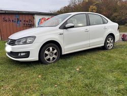 Weiß Gebraucht 2020 VW Polo Limousine | 11.300 € (Superpreis)