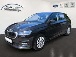 Schwarzmagic perleffekt Gebraucht 2024 Skoda Fabia Selection Limousine | 18.490 € (Guter Preis)