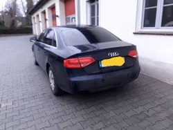 Blau Gebraucht 2009 Audi A4 Ambiente Limousine | 10.000 € (Fairer Preis)