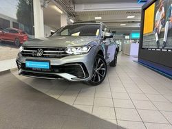 Silber Gebraucht 2023 VW Tiguan Allspace R-line SUV | 47.990 € (Teuer)