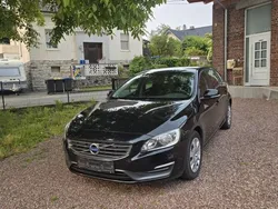 Schwarz Gebraucht 2014 Volvo V60 Kinetic Kombi | 8.250 € (Guter Preis)
