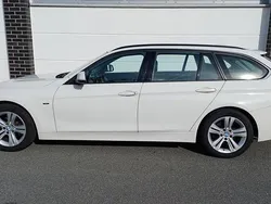 Weiß Gebraucht 2015 BMW 318 Sport Line Kombi | 8.399 € (Fairer Preis)