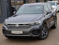 Siliziumgrau metallic Gebraucht 2020 VW Touareg R-line SUV | 44.950 € (Guter Preis)
