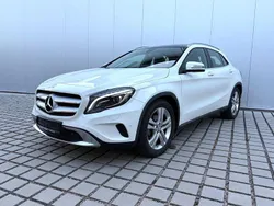 Weiß Gebraucht 2015 Mercedes GLA200 Urban SUV | 18.490 € (Fairer Preis)
