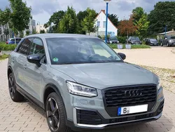 Grau Gebraucht 2017 Audi Q2 S-Line SUV | 21.999 € (Etwas zu teuer)