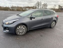 Grau Gebraucht 2018 Kia Ceed Kleinwagen | 8.200 € (Superpreis)