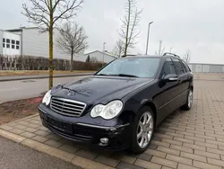 Blau Gebraucht 2006 Mercedes C320 Avantgarde Limousine | 4.976 € (Guter Preis)