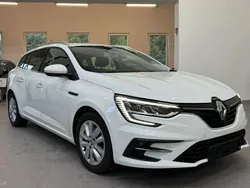Weiß Gebraucht 2022 Renault Mégane IV Business Limousine | 14.900 € (Guter Preis)