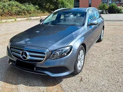Grau Gebraucht 2018 Mercedes E220 Kombi | 24.200 € (Guter Preis)