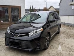 Schwarz Gebraucht 2019 Toyota Sienna Van / Kleinbus | 24.700 €