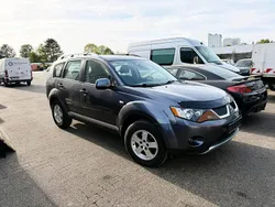 Grau Gebraucht 2009 Mitsubishi Outlander Inform SUV | 4.000 € (Fairer Preis)