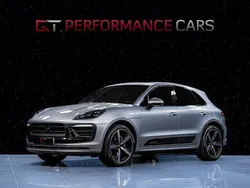 Silber Gebraucht 2022 Porsche Macan SUV | 67.990 € (Teuer)