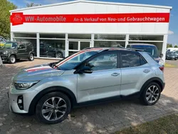 Silber Gebraucht 2018 Kia Stonic Platinum SUV | 11.999 € (Fairer Preis)