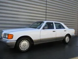 Arcticweiss Gebraucht 1986 Mercedes 300 SE Limousine | 23.990 €