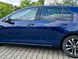 Blau Gebraucht 2019 VW Golf VII IQ Drive Limousine | 15.500 € (Guter Preis)
