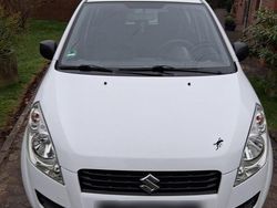 Weiß Gebraucht 2009 Suzuki Splash Kleinwagen | 2.100 € (Fairer Preis)