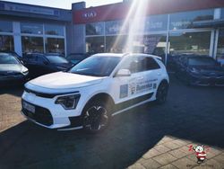 Swp) snow white pearl (weiss Gebraucht 2023 Kia e-Niro SUV | 37.990 €