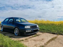 Grau Gebraucht 1998 VW Vento Limousine | 2.400 € (Teuer)