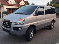 Grau Gebraucht 2006 Hyundai H-1 Van | 7.300 €