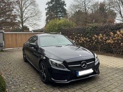 Schwarz Gebraucht 2017 Mercedes C200 AMG line Coupé | 19.999 € (Fairer Preis)