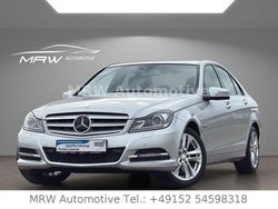 Silber Gebraucht 2011 Mercedes C300 Limousine | 19.690 €