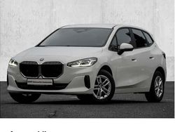 Weiß Gebraucht 2022 BMW 218 Luxury Line Kombi | 22.420 € (Guter Preis)