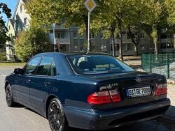 Gebraucht 2001 Mercedes E270 Limousine | 5.100 € (Fairer Preis)